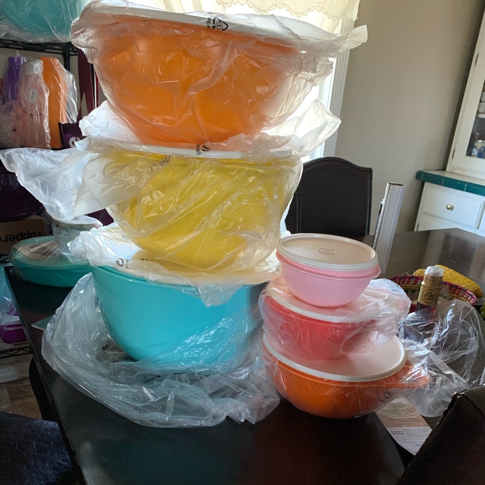 Plastic bowls !